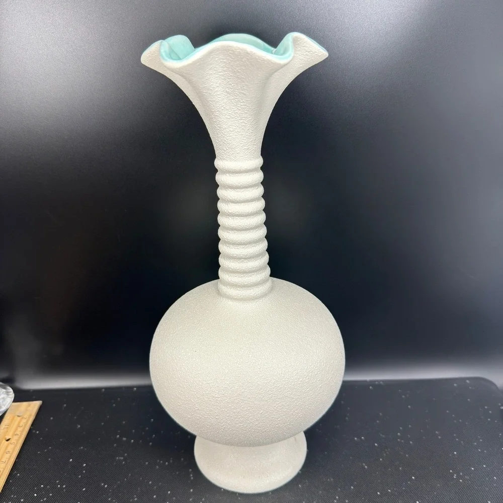 Haeger Pottery 3043 USA Vintage White Textured Turquoise Interior Ruffled Vase